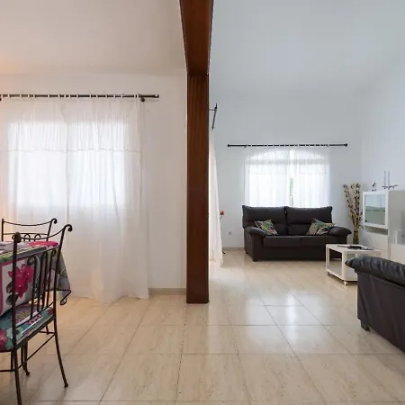 Belvilla By Oyo Casa A-A3 Corralejo *