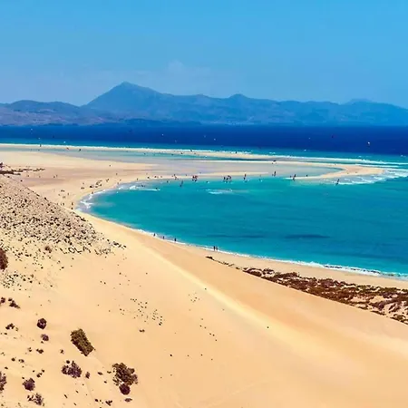 In With Shared Pool And Close To The Beaches Corralejo